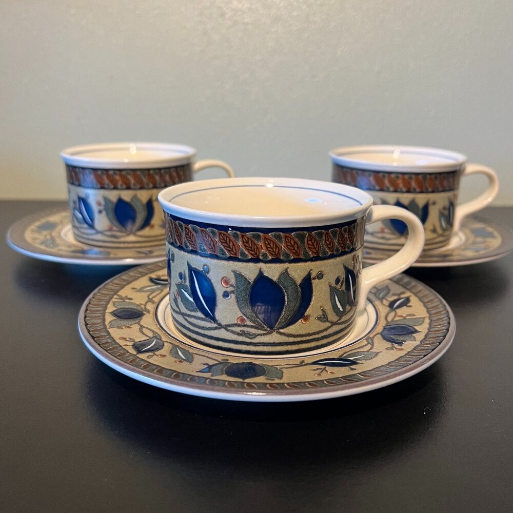 Vintage Mikasa Intaglio Arabella Cup and Saucer Set of 3 Flat Bottom CAC 01